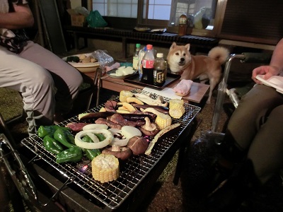 健ちゃんも参加してバーベキュー